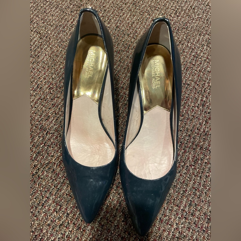 MICHAEl KORS PUMPS